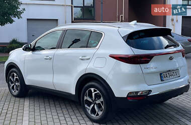 Позашляховик / Кросовер Kia Sportage 2019 в  фото 5 Позашляховик / Кросовер Kia Sportage 2019 в