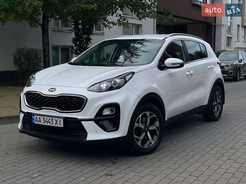 Позашляховик / Кросовер Kia Sportage 2019 в  фото Позашляховик / Кросовер Kia Sportage 2019 в