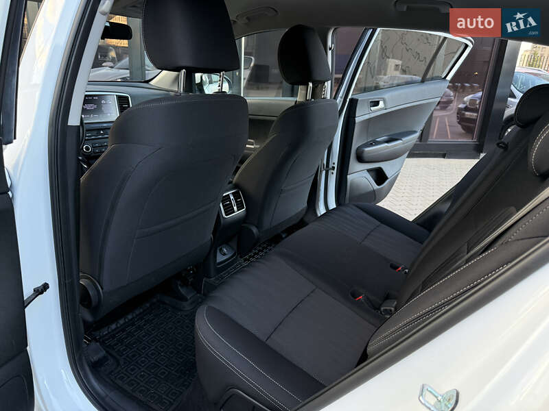 Внедорожник / Кроссовер Kia Sportage 2021 в Киеве