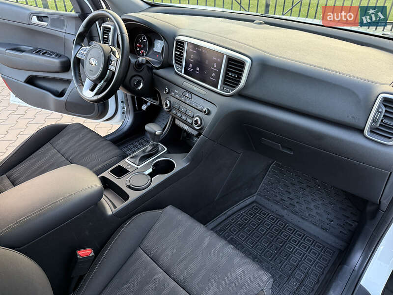 Внедорожник / Кроссовер Kia Sportage 2021 в Киеве