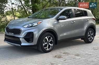 Позашляховик / Кросовер Kia Sportage 2021 в 
