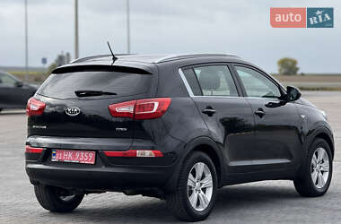 Позашляховик / Кросовер Kia Sportage 2012 в 