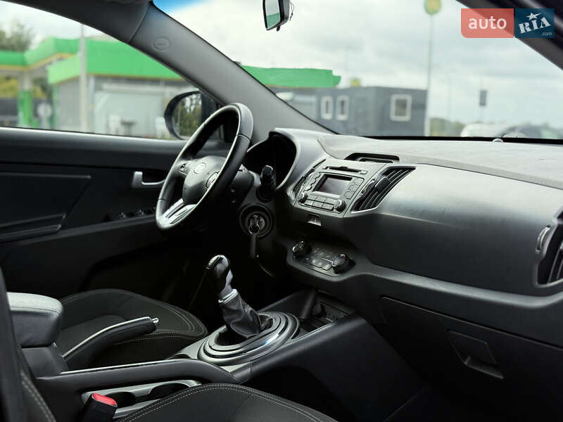 Позашляховик / Кросовер Kia Sportage 2012 в Радивиліві фото 25 Позашляховик / Кросовер Kia Sportage 2012 в Радивиліві