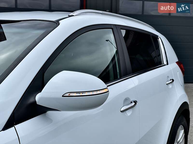 Позашляховик / Кросовер Kia Sportage 2012 в Ковелі
