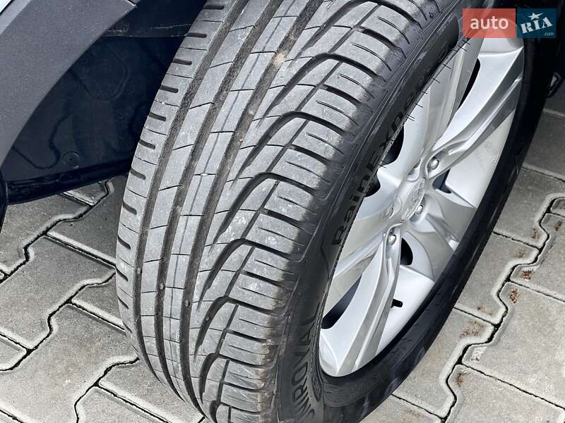Позашляховик / Кросовер Kia Sportage 2012 в Ковелі