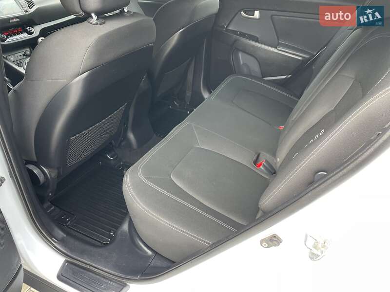 Позашляховик / Кросовер Kia Sportage 2012 в Ковелі