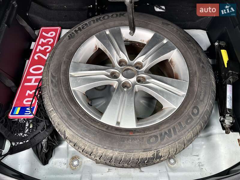 Позашляховик / Кросовер Kia Sportage 2012 в Ковелі