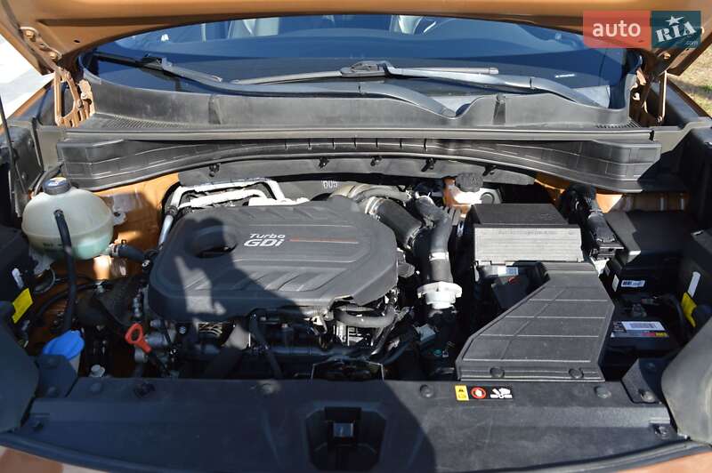 Позашляховик / Кросовер Kia Sportage 2017 в Львові