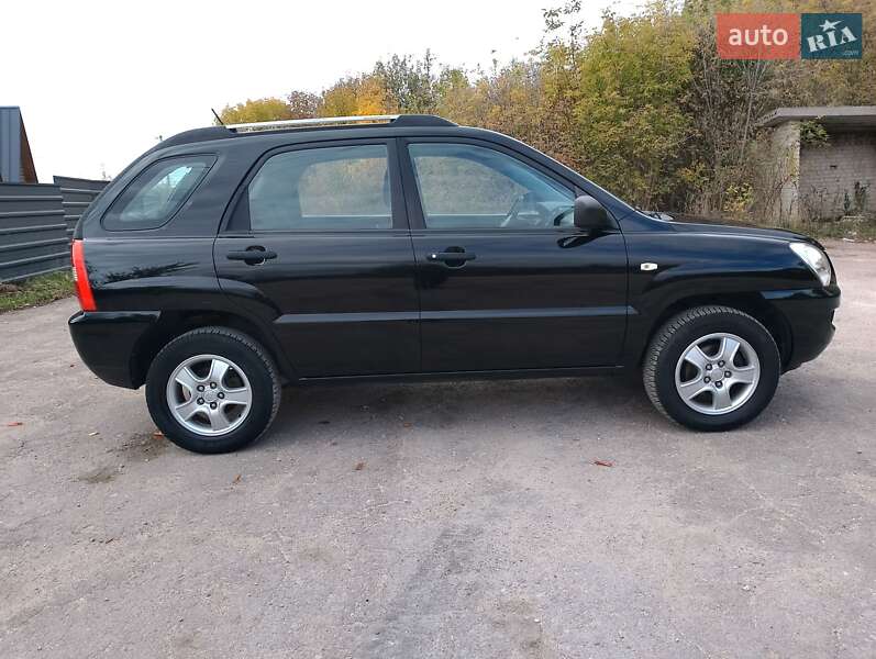 Внедорожник / Кроссовер Kia Sportage 2006 в Тернополе