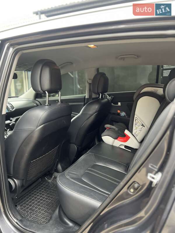 Позашляховик / Кросовер Kia Sportage 2012 в Івано-Франківську фото 6 Позашляховик / Кросовер Kia Sportage 2012 в Івано-Франківську