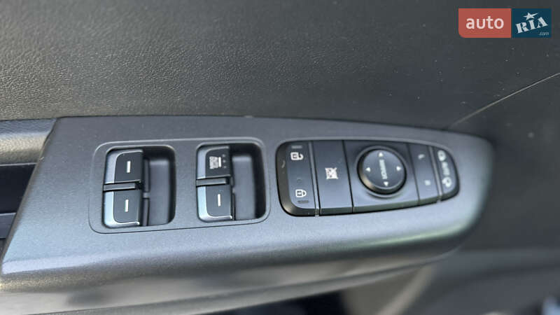 Внедорожник / Кроссовер Kia Sportage 2017 в Виннице фото 52 Внедорожник / Кроссовер Kia Sportage 2017 в Виннице