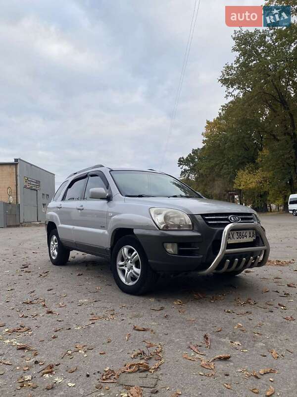 Внедорожник / Кроссовер Kia Sportage 2007 в Харькове