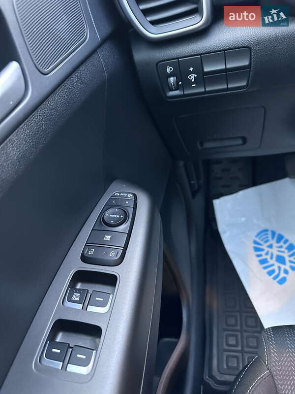 Позашляховик / Кросовер Kia Sportage 2020 в Києві