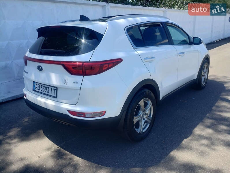 Позашляховик / Кросовер Kia Sportage 2016 в Києві фото 4 Позашляховик / Кросовер Kia Sportage 2016 в Києві