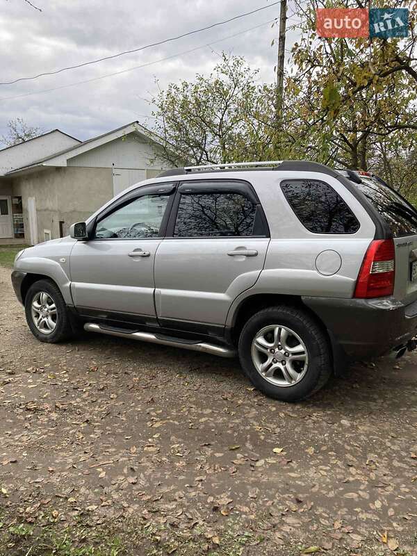 Внедорожник / Кроссовер Kia Sportage 2004 в Косове фото 4 Внедорожник / Кроссовер Kia Sportage 2004 в Косове