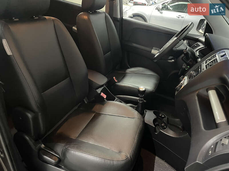 Позашляховик / Кросовер Kia Sportage 2007 в Стрию фото 39 Позашляховик / Кросовер Kia Sportage 2007 в Стрию