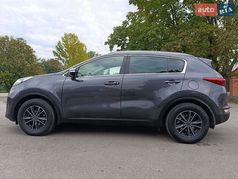 Внедорожник / Кроссовер Kia Sportage 2017 в Краснограде фото 9 Внедорожник / Кроссовер Kia Sportage 2017 в Краснограде