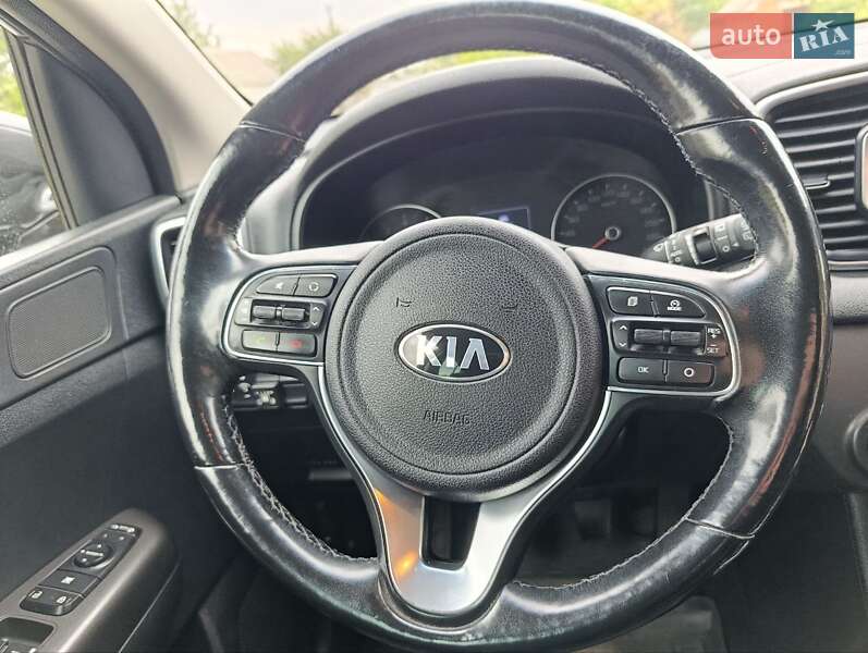 Внедорожник / Кроссовер Kia Sportage 2017 в Краснограде фото 10 Внедорожник / Кроссовер Kia Sportage 2017 в Краснограде