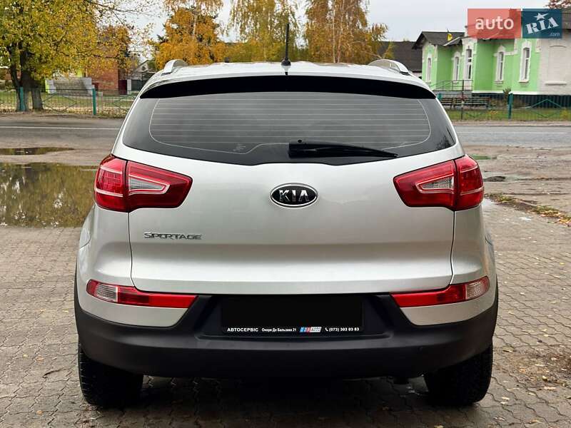 Внедорожник / Кроссовер Kia Sportage 2014 в Ахтырке фото 9 Внедорожник / Кроссовер Kia Sportage 2014 в Ахтырке
