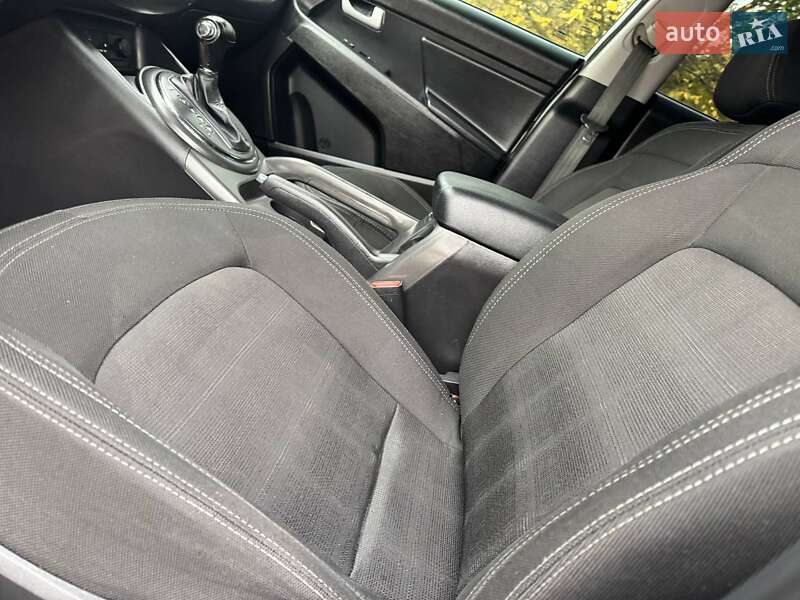 Внедорожник / Кроссовер Kia Sportage 2014 в Ахтырке фото 19 Внедорожник / Кроссовер Kia Sportage 2014 в Ахтырке