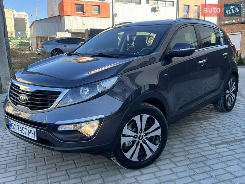 Позашляховик / Кросовер Kia Sportage 2010 в 
