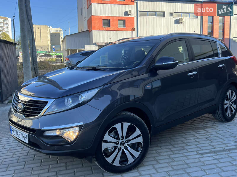 Позашляховик / Кросовер Kia Sportage 2010 в Тернополі фото 4 Позашляховик / Кросовер Kia Sportage 2010 в Тернополі