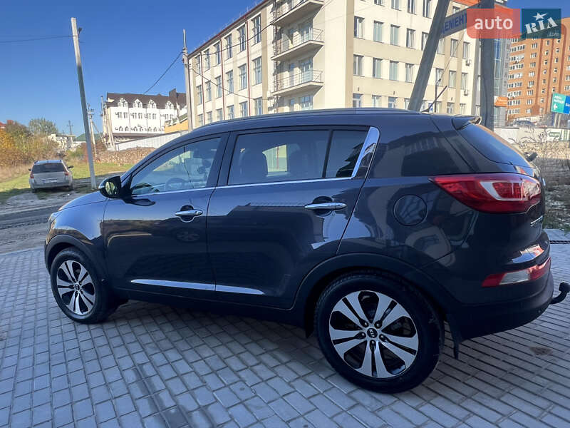 Позашляховик / Кросовер Kia Sportage 2010 в Тернополі фото 10 Позашляховик / Кросовер Kia Sportage 2010 в Тернополі