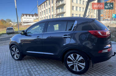Позашляховик / Кросовер Kia Sportage 2010 в 