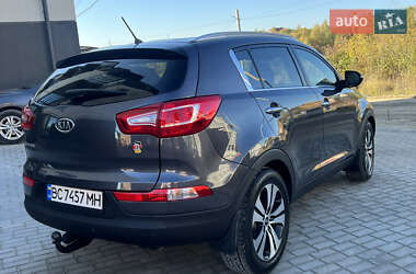 Позашляховик / Кросовер Kia Sportage 2010 в 
