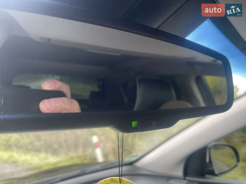 Внедорожник / Кроссовер Kia Sportage 2015 в Дрогобыче фото 9 Внедорожник / Кроссовер Kia Sportage 2015 в Дрогобыче