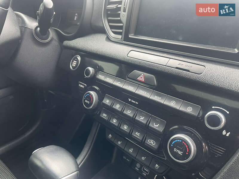 Внедорожник / Кроссовер Kia Sportage 2015 в Дрогобыче фото 33 Внедорожник / Кроссовер Kia Sportage 2015 в Дрогобыче