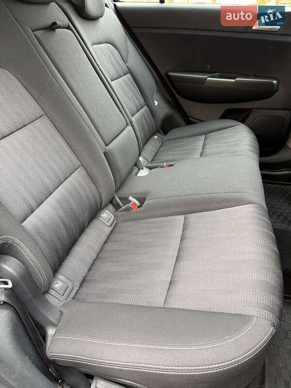 Внедорожник / Кроссовер Kia Sportage 2020 в Киеве