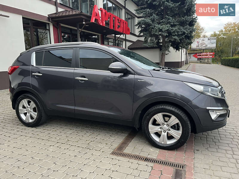 Внедорожник / Кроссовер Kia Sportage 2013 в Могилев-Подольске фото 10 Внедорожник / Кроссовер Kia Sportage 2013 в Могилев-Подольске