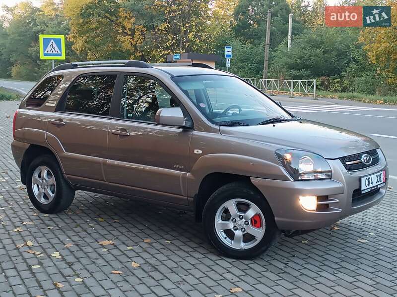 Внедорожник / Кроссовер Kia Sportage 2008 в Красилове