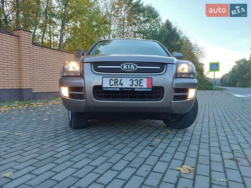 Внедорожник / Кроссовер Kia Sportage 2008 в Красилове