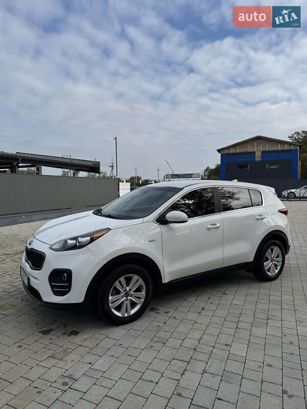 Позашляховик / Кросовер Kia Sportage 2016 в Львові фото 2 Позашляховик / Кросовер Kia Sportage 2016 в Львові