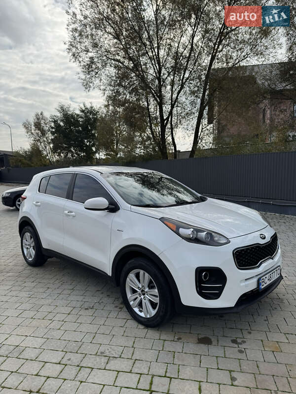Позашляховик / Кросовер Kia Sportage 2016 в Львові фото 6 Позашляховик / Кросовер Kia Sportage 2016 в Львові