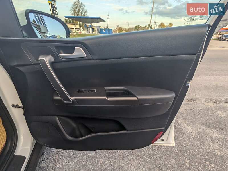 Внедорожник / Кроссовер Kia Sportage 2021 в Кременчуге