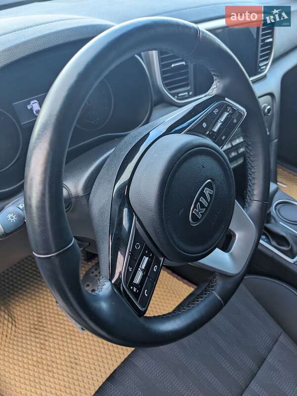 Внедорожник / Кроссовер Kia Sportage 2021 в Кременчуге