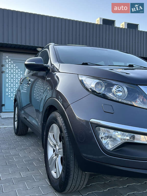 Позашляховик / Кросовер Kia Sportage 2012 в Вознесенську фото 3 Позашляховик / Кросовер Kia Sportage 2012 в Вознесенську