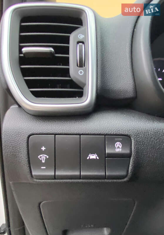 Внедорожник / Кроссовер Kia Sportage 2019 в Ровно фото 14 Внедорожник / Кроссовер Kia Sportage 2019 в Ровно