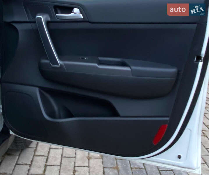 Внедорожник / Кроссовер Kia Sportage 2019 в Ровно фото 26 Внедорожник / Кроссовер Kia Sportage 2019 в Ровно