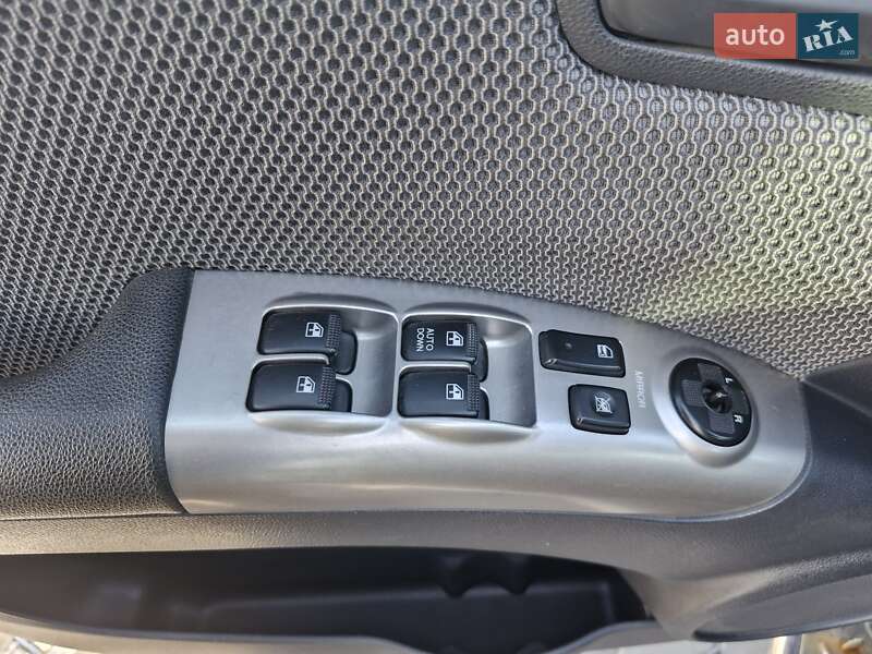 Внедорожник / Кроссовер Kia Sportage 2007 в Броварах фото 41 Внедорожник / Кроссовер Kia Sportage 2007 в Броварах