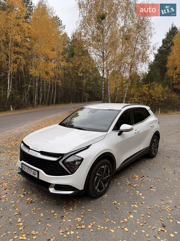 Внедорожник / Кроссовер Kia Sportage 2023 в 