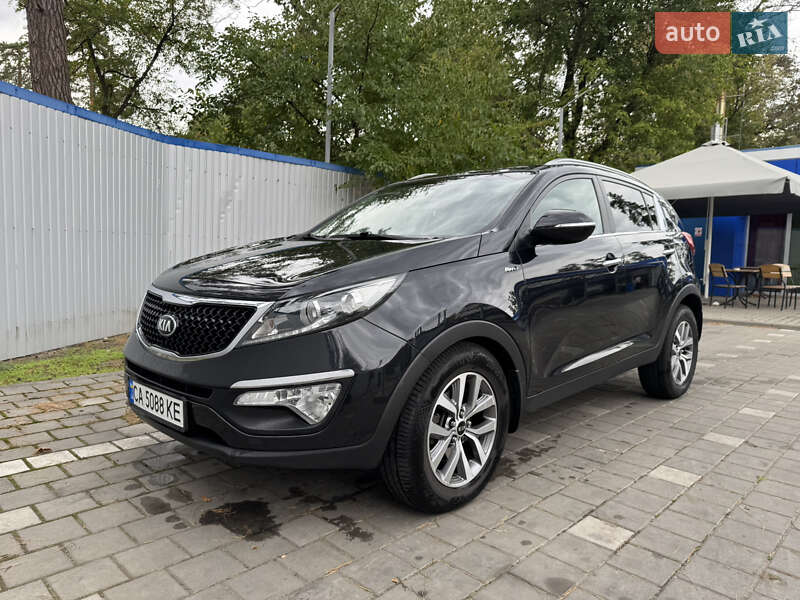 Позашляховик / Кросовер Kia Sportage 2015 в Черкасах фото Позашляховик / Кросовер Kia Sportage 2015 в Черкасах