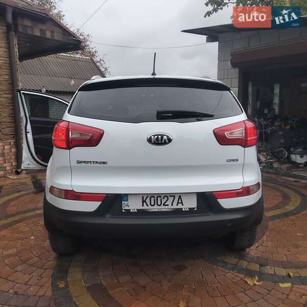 Внедорожник / Кроссовер Kia Sportage 2013 в Днепре