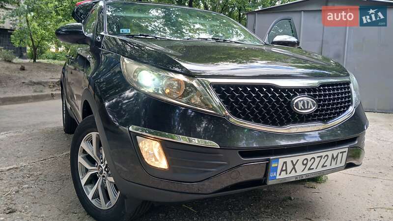 Внедорожник / Кроссовер Kia Sportage 2014 в 