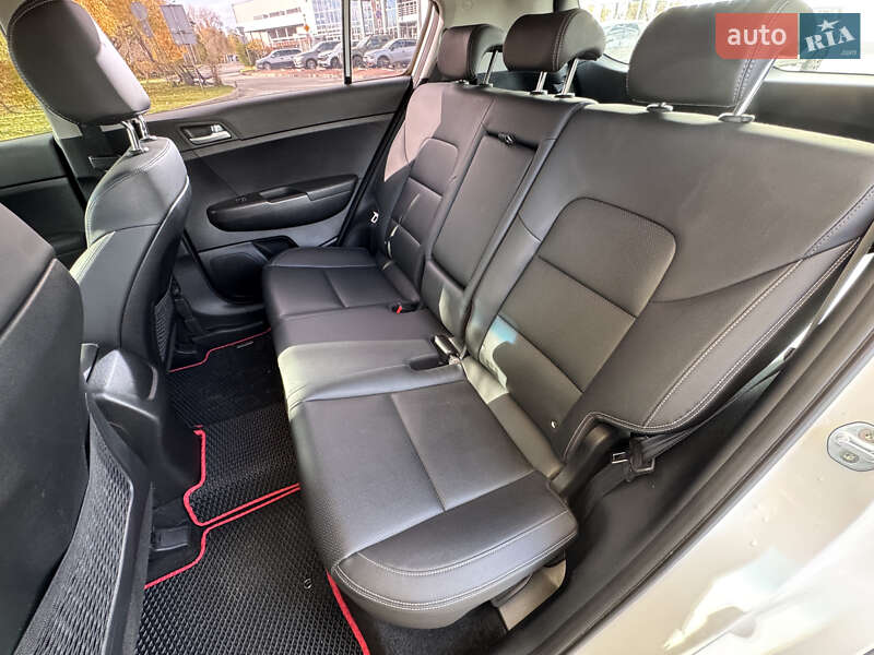 Позашляховик / Кросовер Kia Sportage 2019 в Києві фото 21 Позашляховик / Кросовер Kia Sportage 2019 в Києві