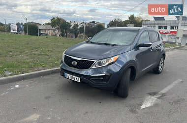 Внедорожник / Кроссовер Kia Sportage 2014 в Каменском Внедорожник / Кроссовер Kia Sportage 2014 в Каменском