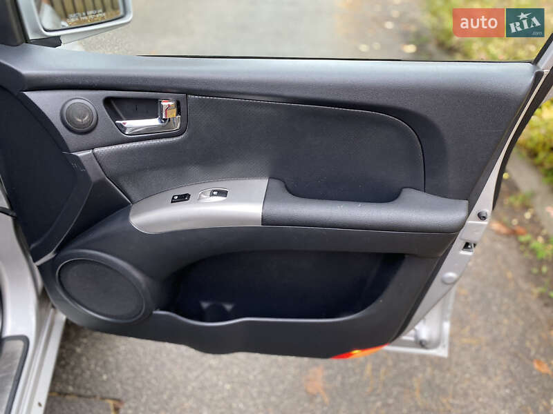 Внедорожник / Кроссовер Kia Sportage 2007 в Киеве фото 14 Внедорожник / Кроссовер Kia Sportage 2007 в Киеве